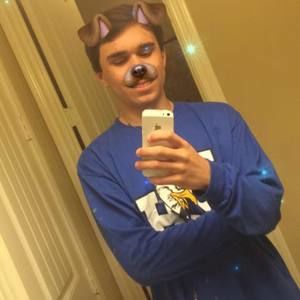 Meet your Posher, Chase